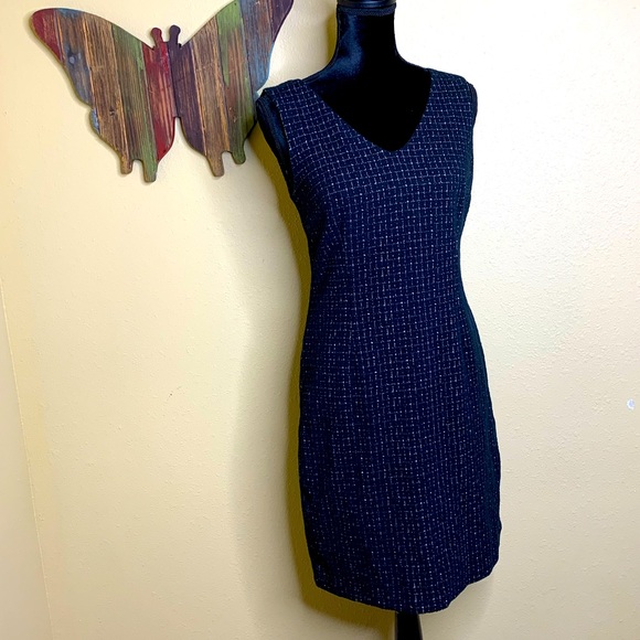 Ann Taylor Factory Dresses & Skirts - Ann Taylor Black V-Neck Sheath Dress